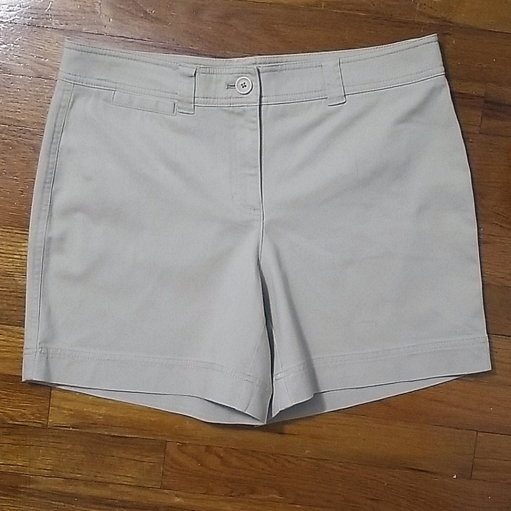 Jones New York Sport Stretch Shorts